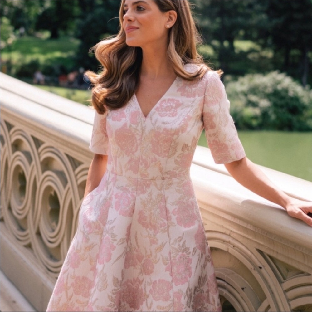 Gal Meets Glam Pink Floral Midi Dress
